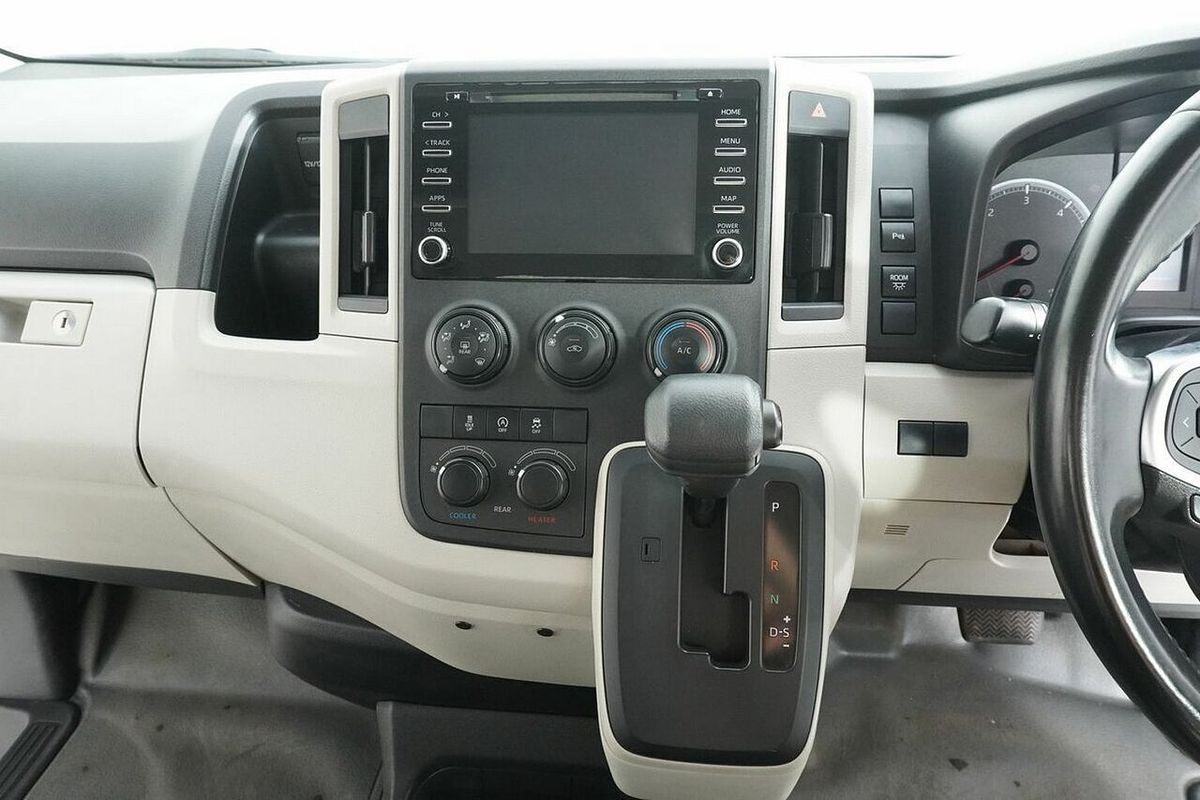 2020 Toyota HiAce Commuter (12 Seats) GDH322R