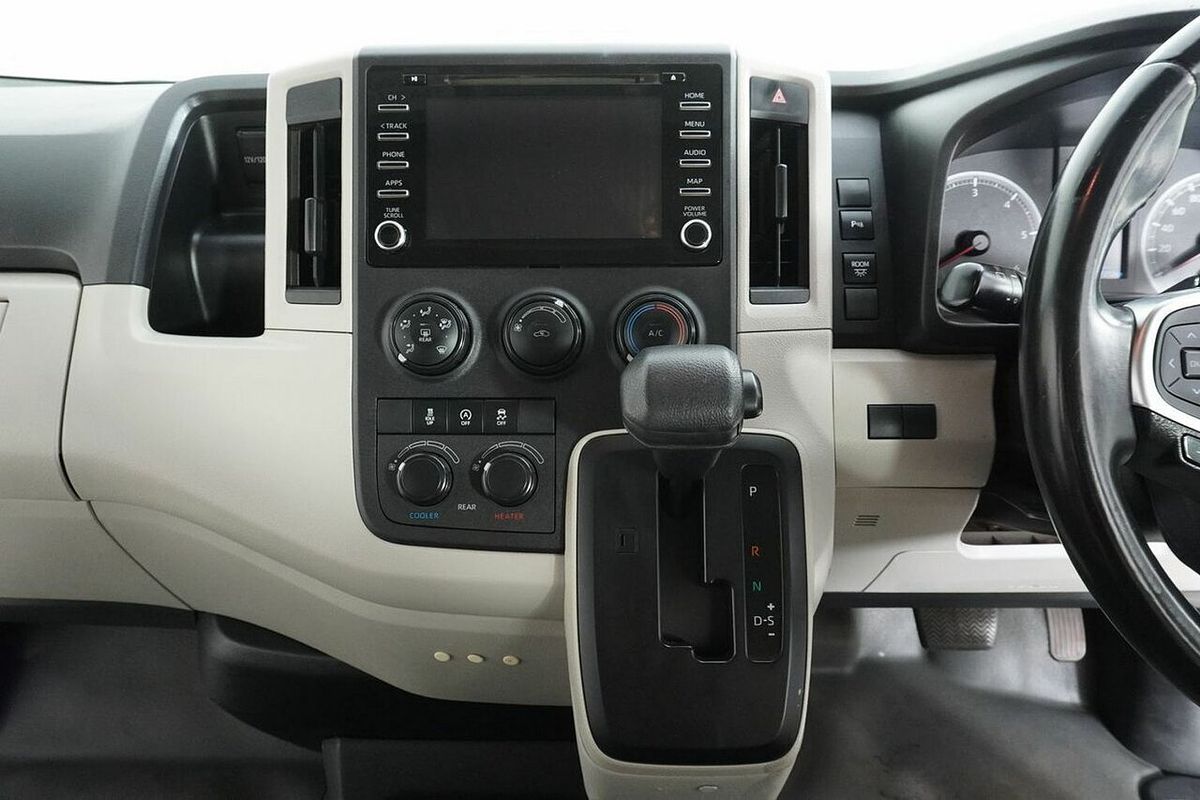 2020 Toyota HiAce Commuter (12 Seats) GDH322R