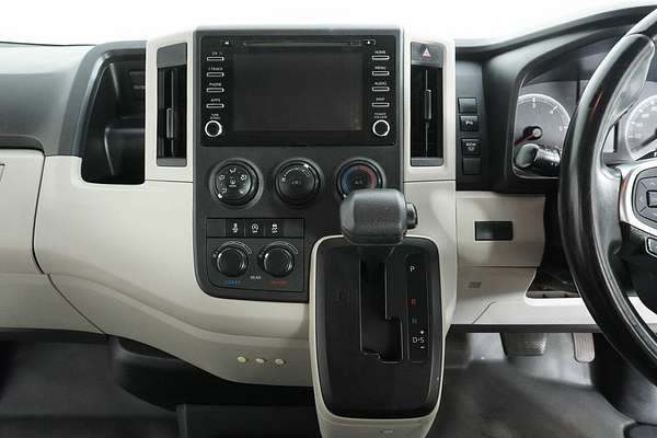 2020 Toyota HiAce Commuter (12 Seats) GDH322R