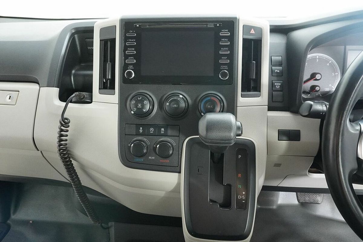 2020 Toyota HiAce Commuter (12 Seats) GDH322R