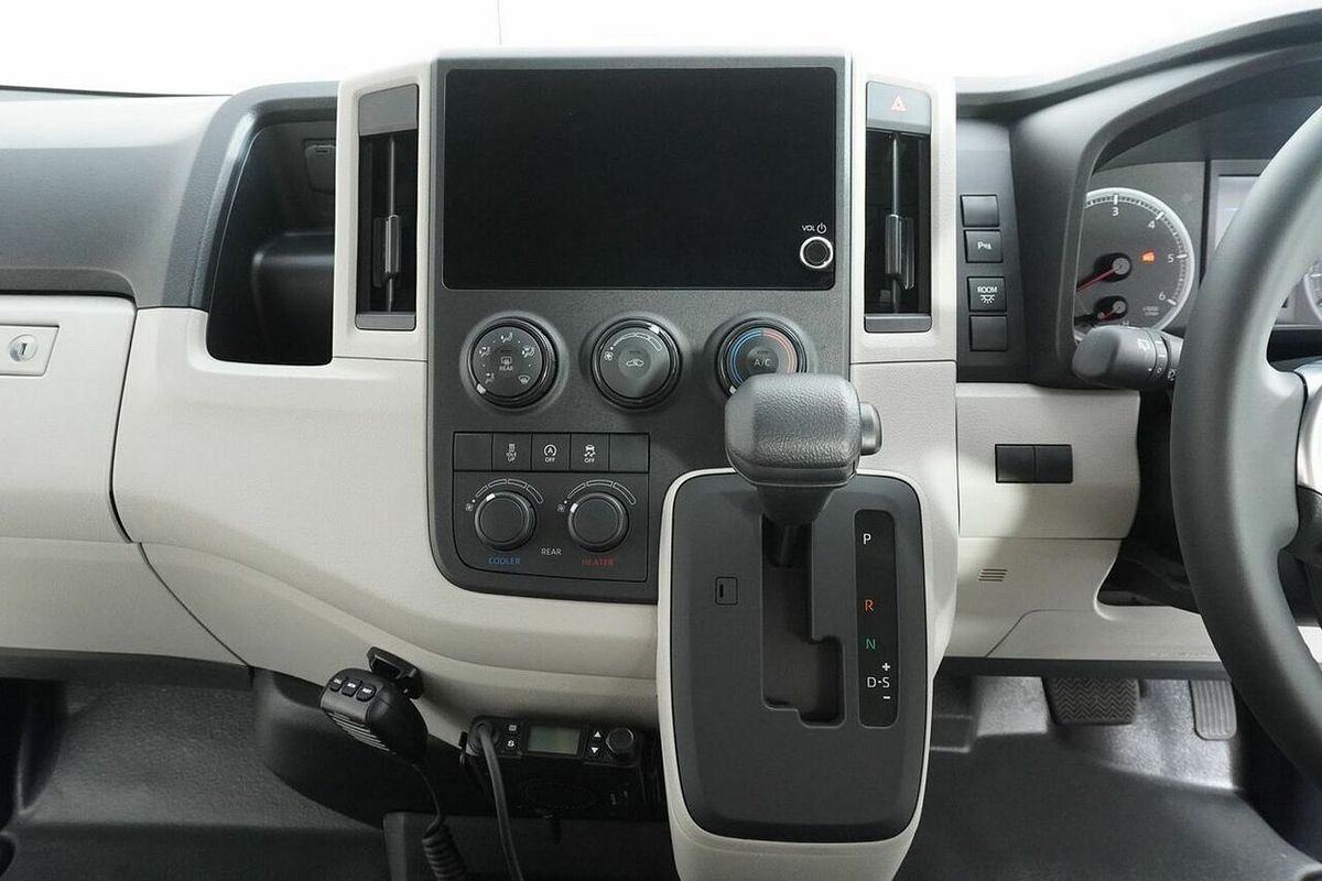 2024 Toyota HiAce Slwb Commuter (12 Seats) GDH322R