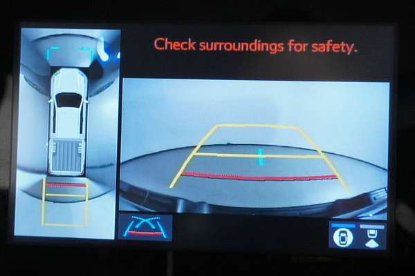 2022 Toyota Hilux SR5 + Premium Interior (4x4) GUN126R 4X4