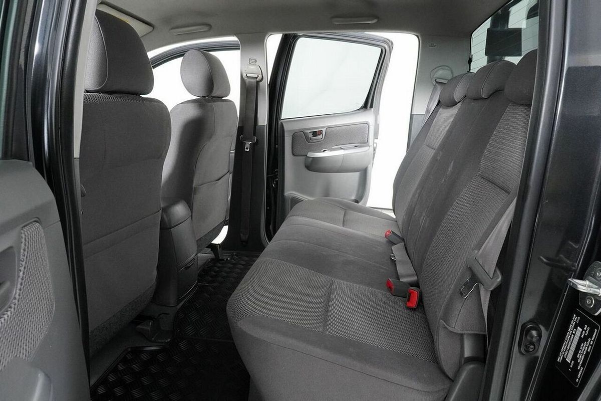 2013 Toyota Hilux SR5 (4x4) KUN26R MY12 4X4