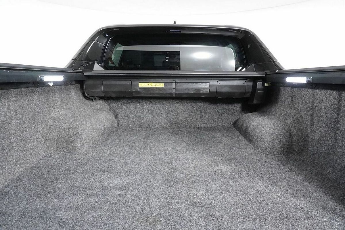2022 Toyota Hilux Rogue (4x4) GUN126R 4X4