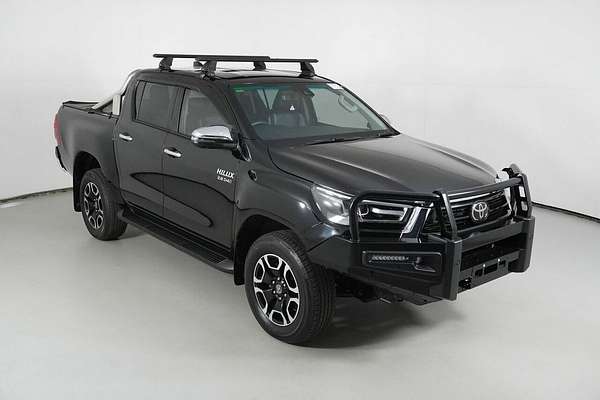 2022 Toyota Hilux SR5 + Premium Interior (4x4) GUN126R 4X4