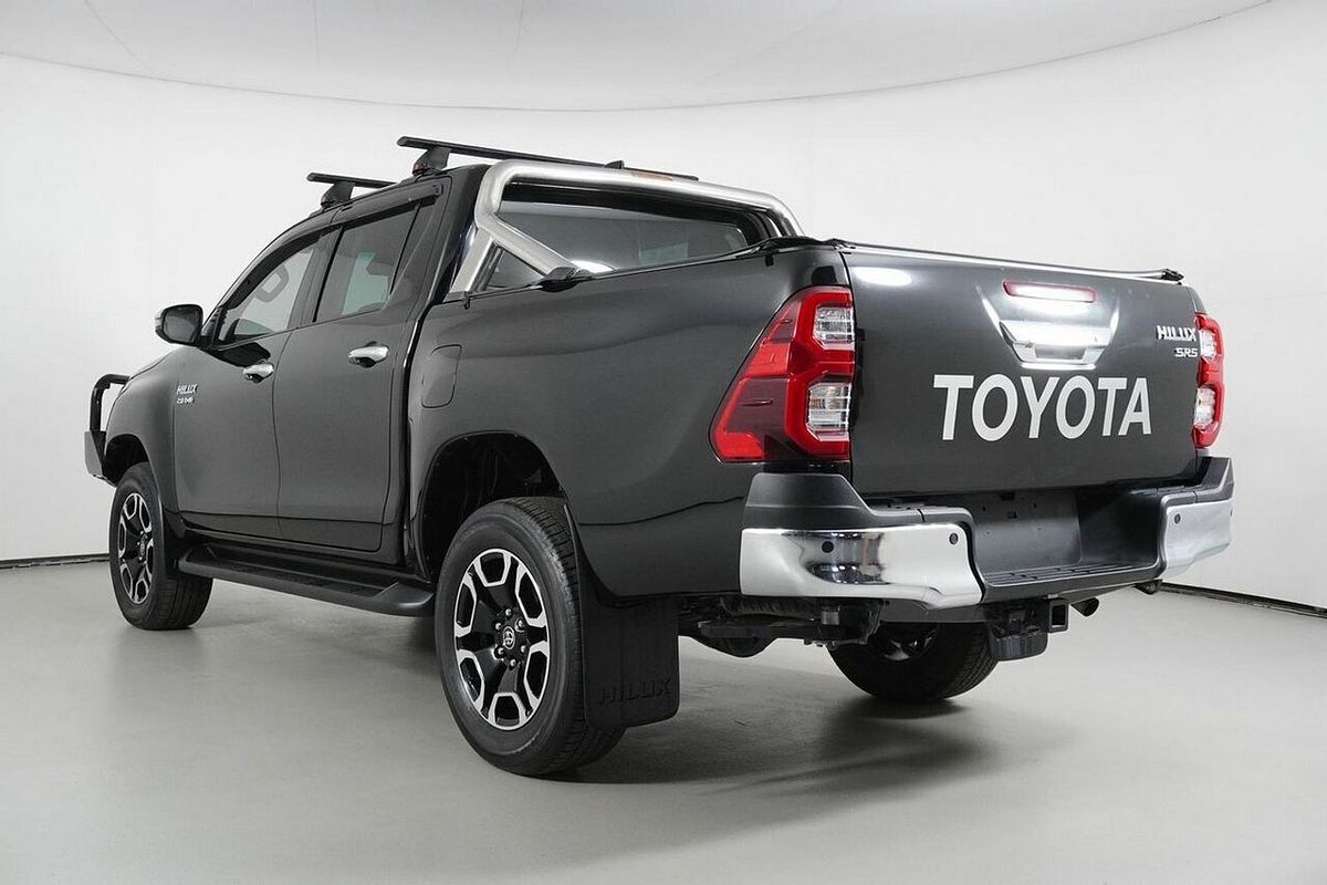 2022 Toyota Hilux SR5 + Premium Interior (4x4) GUN126R 4X4