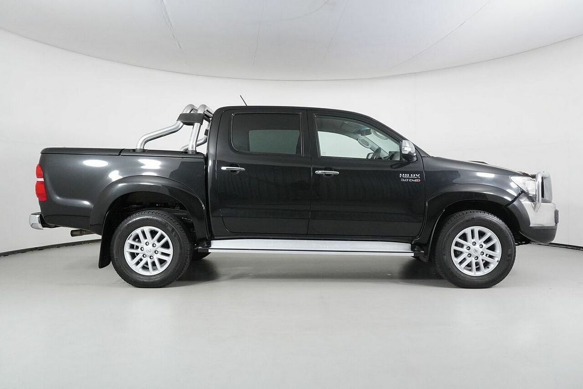 2013 Toyota Hilux SR5 (4x4) KUN26R MY12 4X4
