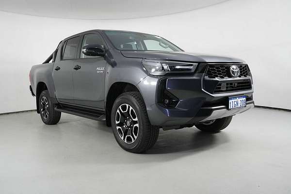 2024 Toyota Hilux SR5 (4x4) GUN126R 4X4