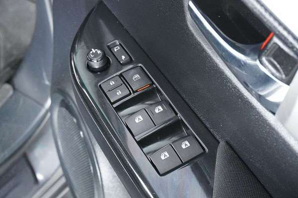 2020 Toyota Hilux SR5 (4x4) GUN126R MY19 Upgrade 4X4