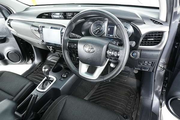 2024 Toyota Hilux SR5 48V (4x4) GUN126R 4X4