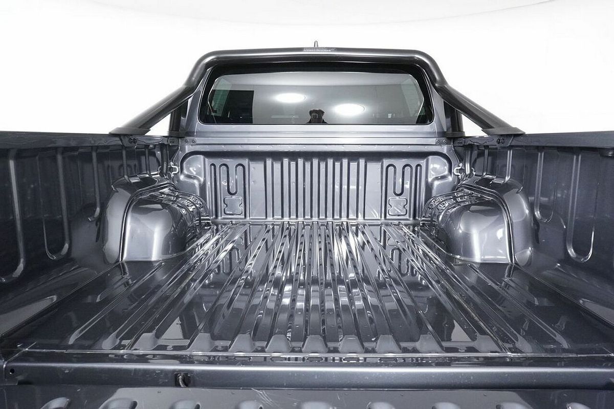 2024 Toyota Hilux SR5 (4x4) GUN126R 4X4