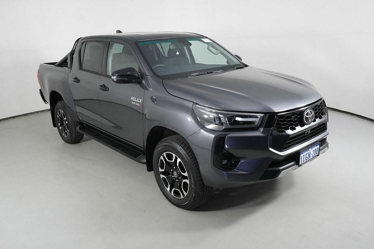 2024 Toyota Hilux SR5 (4x4) GUN126R 4X4