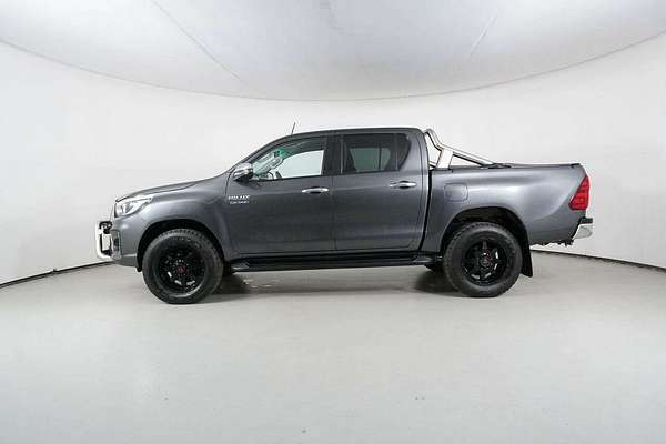 2020 Toyota Hilux SR5 (4x4) GUN126R MY19 Upgrade 4X4