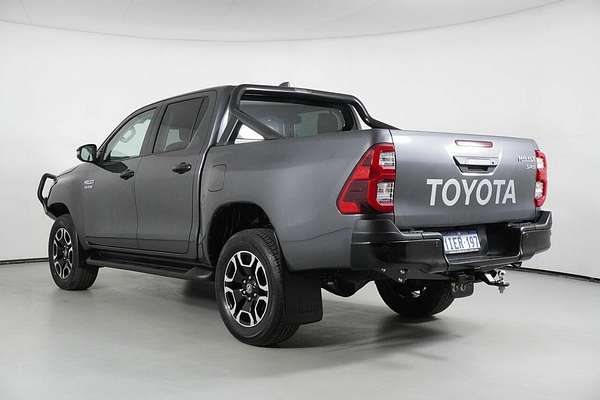 2024 Toyota Hilux SR5 48V (4x4) GUN126R 4X4
