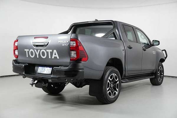 2024 Toyota Hilux SR5 48V (4x4) GUN126R 4X4