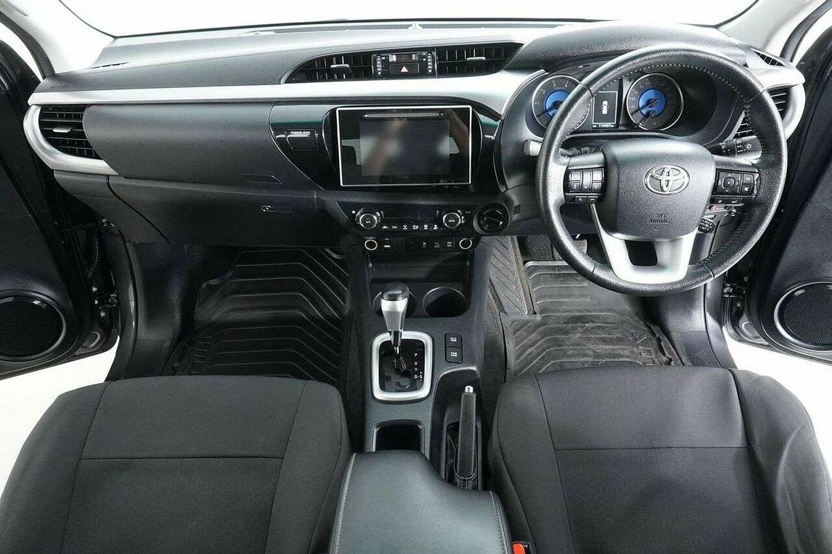 2020 Toyota Hilux SR5 (4x4) GUN126R MY19 Upgrade 4X4