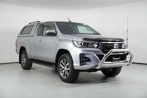 2018 Toyota Hilux SR5 (4x4) GUN126R MY19 4X4