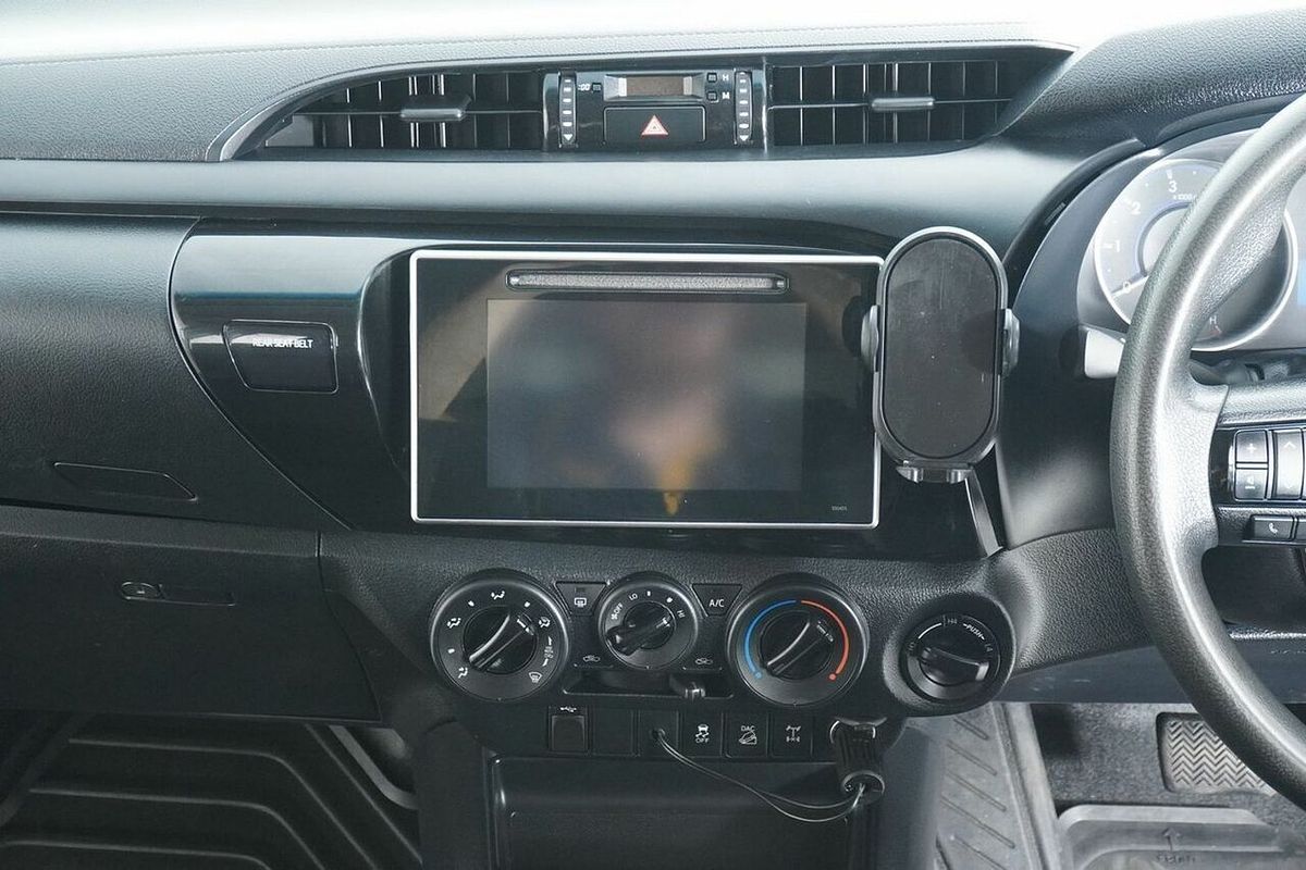 2019 Toyota Hilux SR (4x4) GUN126R MY19 4X4