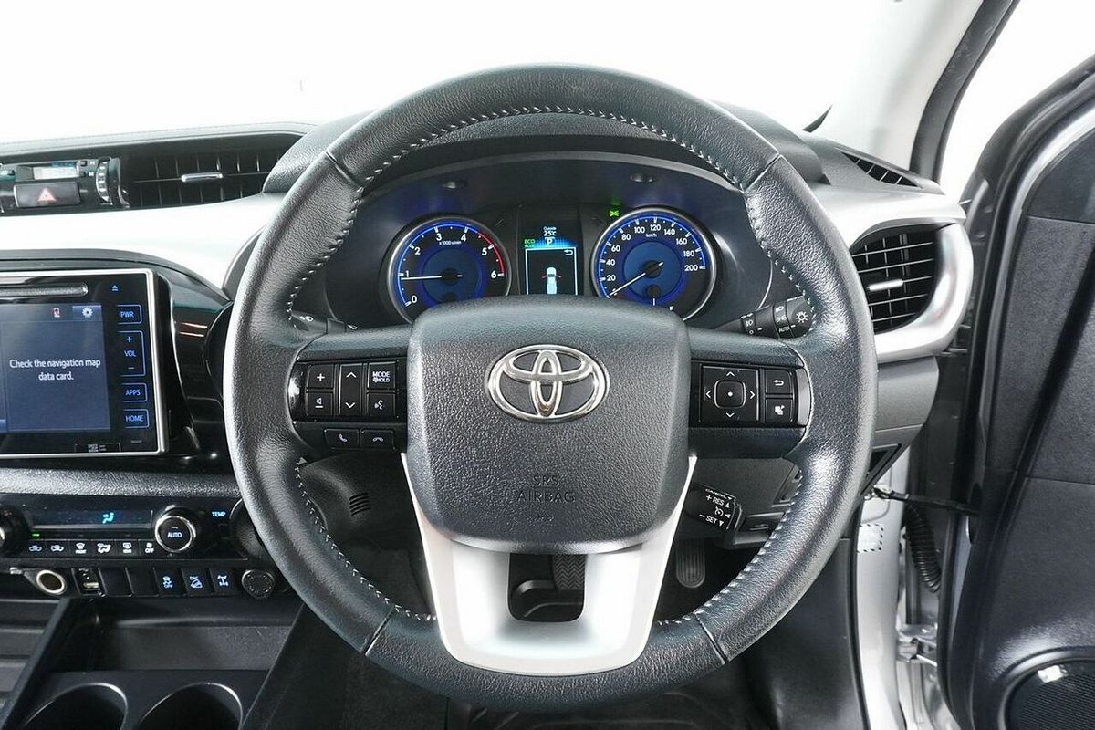 2018 Toyota Hilux SR5 (4x4) GUN126R MY19 4X4