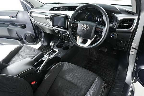2018 Toyota Hilux SR5 (4x4) GUN126R MY19 4X4