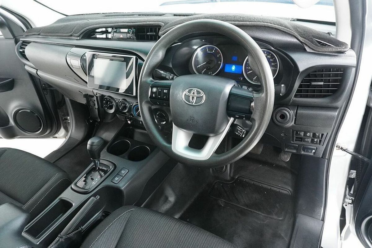 2019 Toyota Hilux SR (4x4) GUN126R MY19 4X4