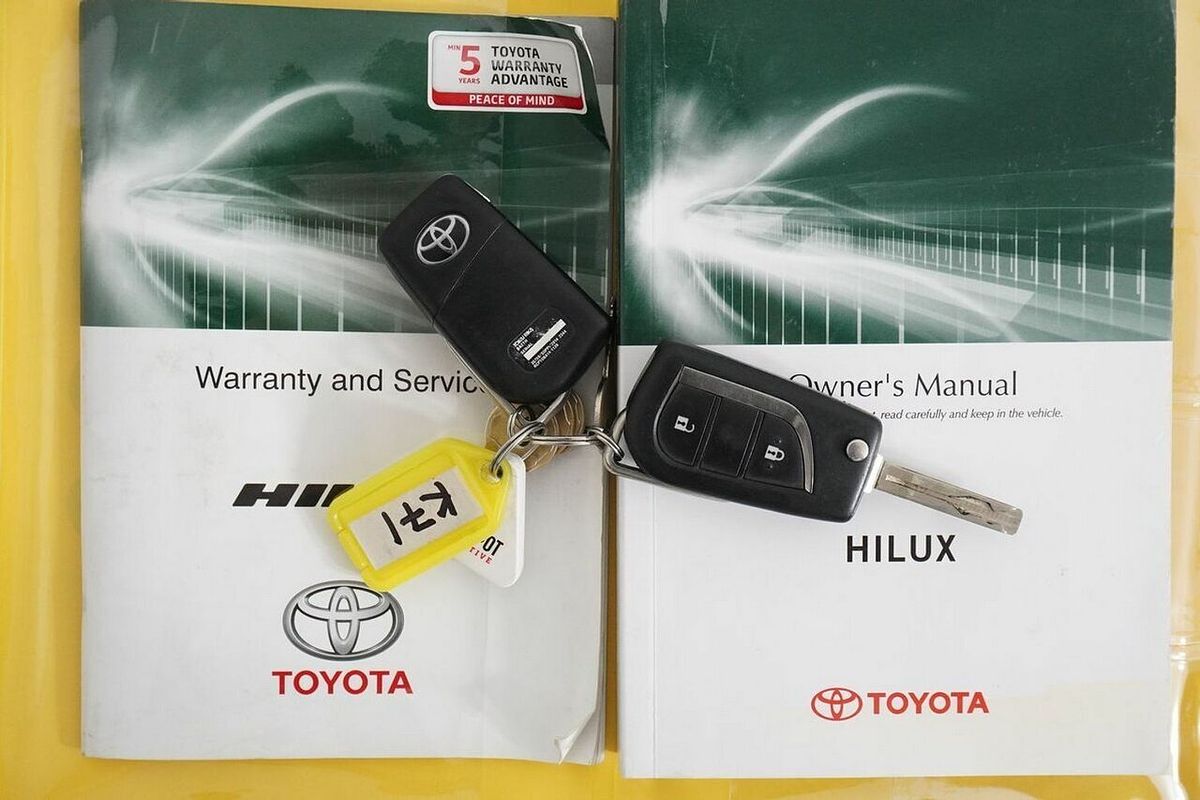 2019 Toyota Hilux SR (4x4) GUN126R MY19 4X4