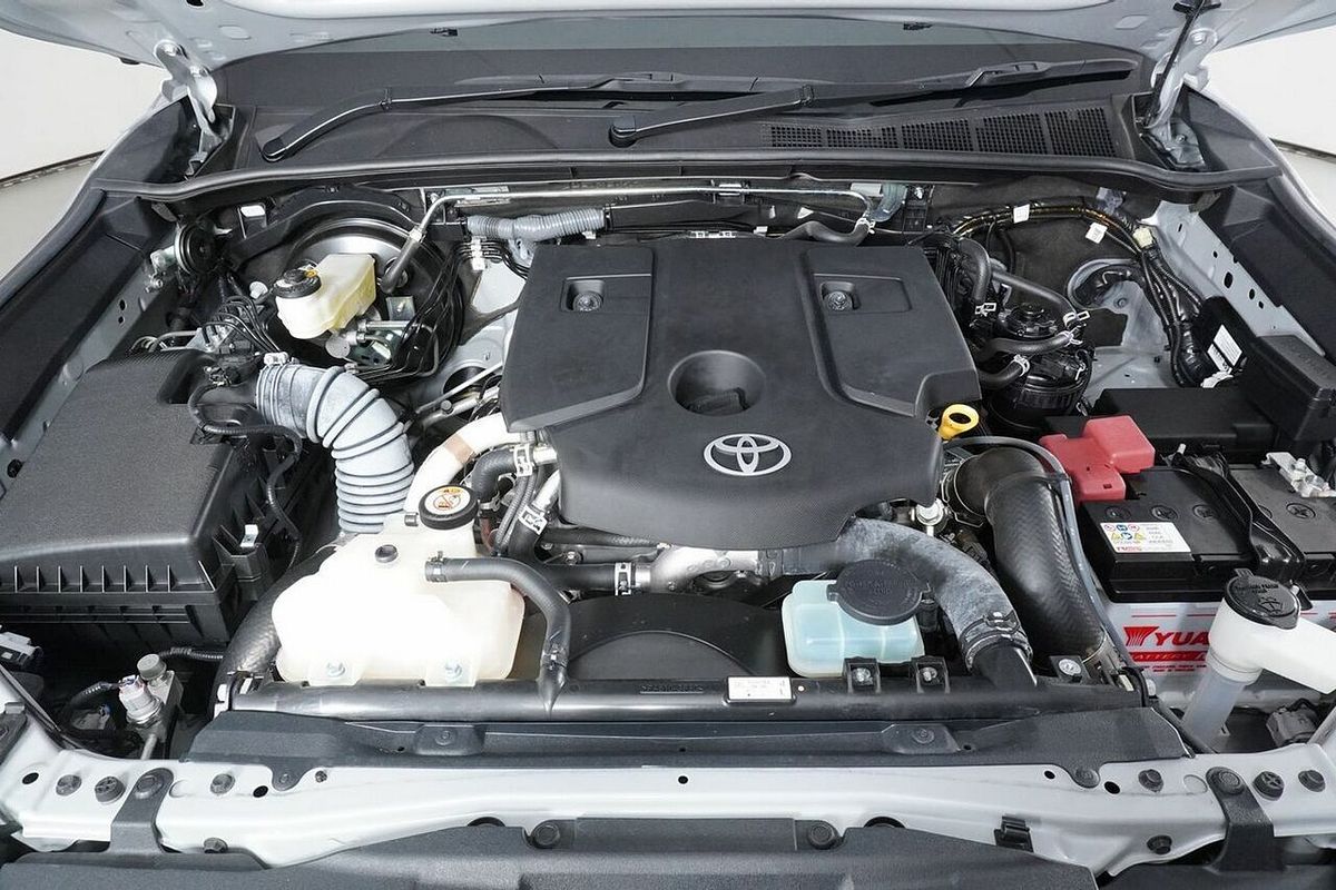 2024 Toyota Hilux Rogue (4x4) GUN126R 4X4