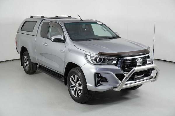 2018 Toyota Hilux SR5 (4x4) GUN126R MY19 4X4