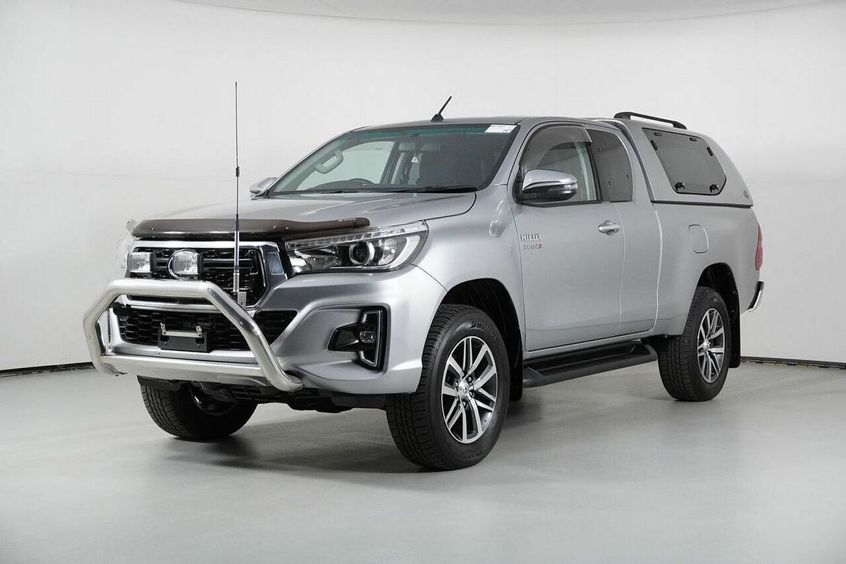 2018 Toyota Hilux SR5 (4x4) GUN126R MY19 4X4