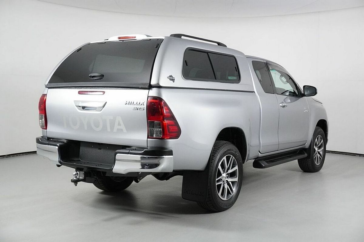 2018 Toyota Hilux SR5 (4x4) GUN126R MY19 4X4