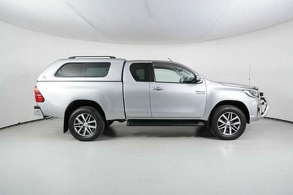 2018 Toyota Hilux SR5 (4x4) GUN126R MY19 4X4