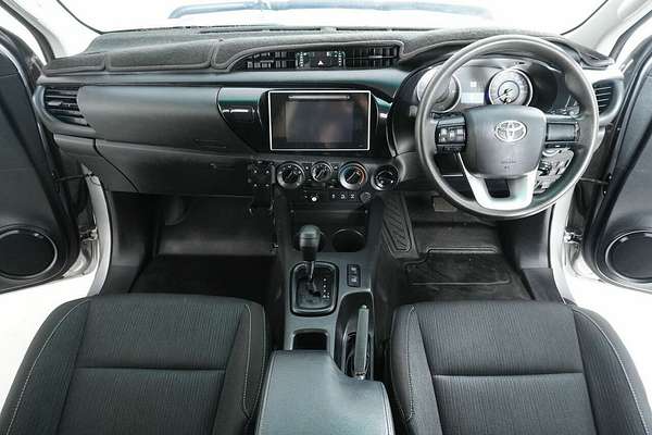 2019 Toyota Hilux SR (4x4) GUN126R MY19 4X4