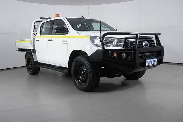 2020 Toyota Hilux SR (4x4) GUN126R Facelift 4X4