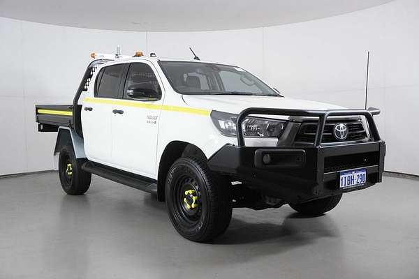 2020 Toyota Hilux SR (4x4) GUN126R Facelift 4X4