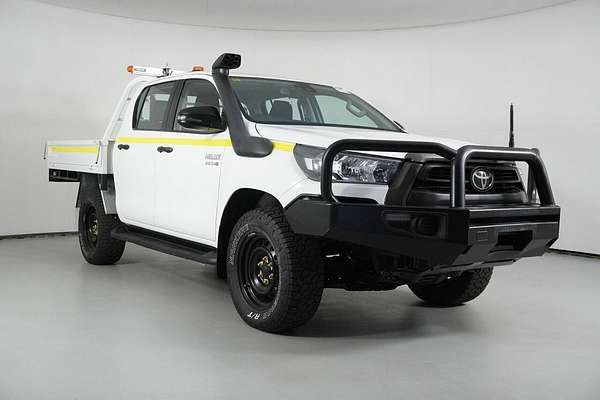 2021 Toyota Hilux SR (4x4) GUN126R Facelift 4X4