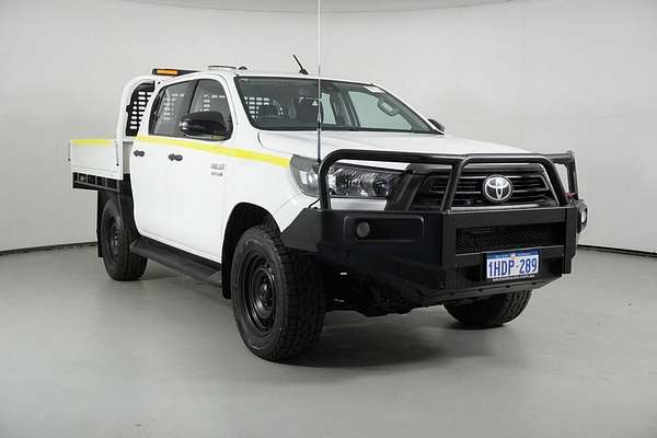 2020 Toyota Hilux SR (4x4) GUN126R Facelift 4X4
