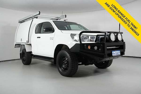 2019 Toyota Hilux SR (4x4) GUN126R MY19 4X4