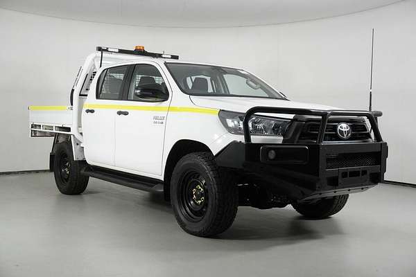 2021 Toyota Hilux SR (4x4) GUN126R Facelift 4X4