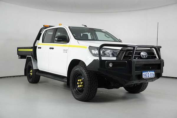 2020 Toyota Hilux SR (4x4) GUN126R Facelift 4X4