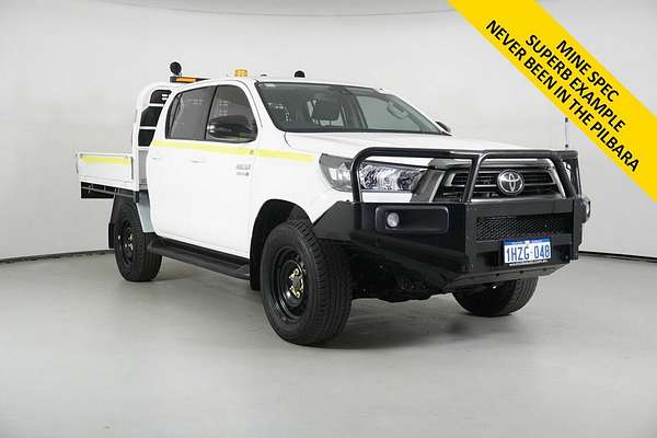 2023 Toyota Hilux SR (4x4) Steel Wheels GUN126R 4X4