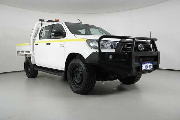 2021 Toyota Hilux SR (4x4) GUN126R Facelift 4X4