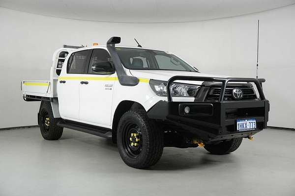 2021 Toyota Hilux SR (4x4) GUN126R Facelift 4X4