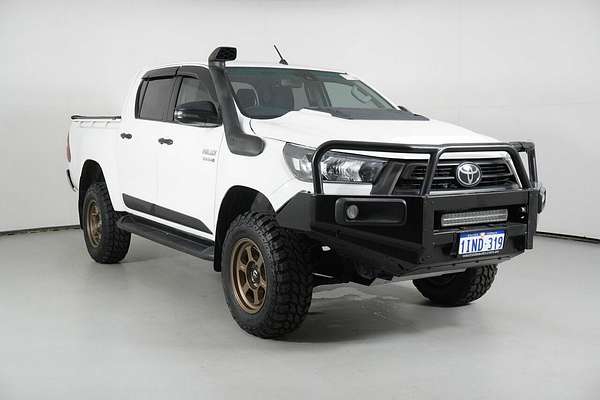 2020 Toyota Hilux SR (4x4) GUN126R Facelift 4X4