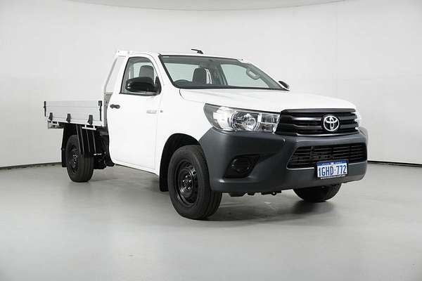 2017 Toyota Hilux Workmate TGN121R Rear Wheel Drive