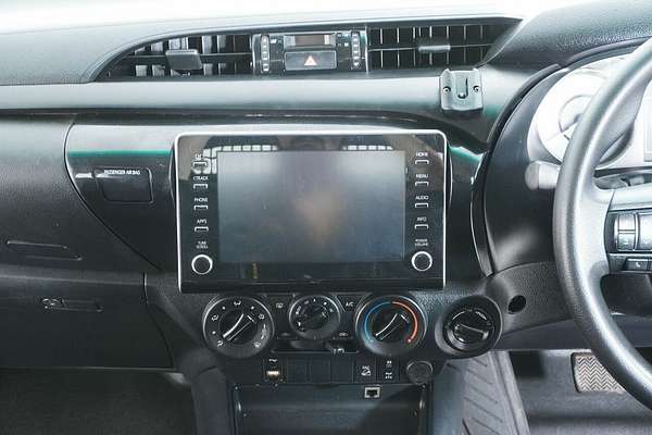 2021 Toyota Hilux SR (4x4) GUN126R Facelift 4X4