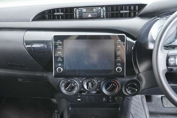 2020 Toyota Hilux SR (4x4) GUN126R Facelift 4X4