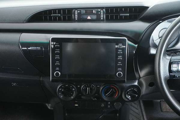 2021 Toyota Hilux SR (4x4) GUN126R Facelift 4X4
