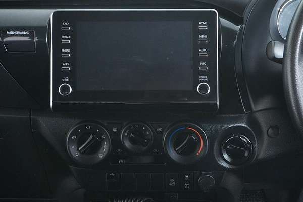 2021 Toyota Hilux SR (4x4) GUN126R Facelift 4X4