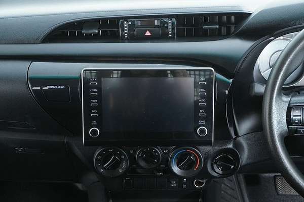 2021 Toyota Hilux SR (4x4) GUN126R Facelift 4X4