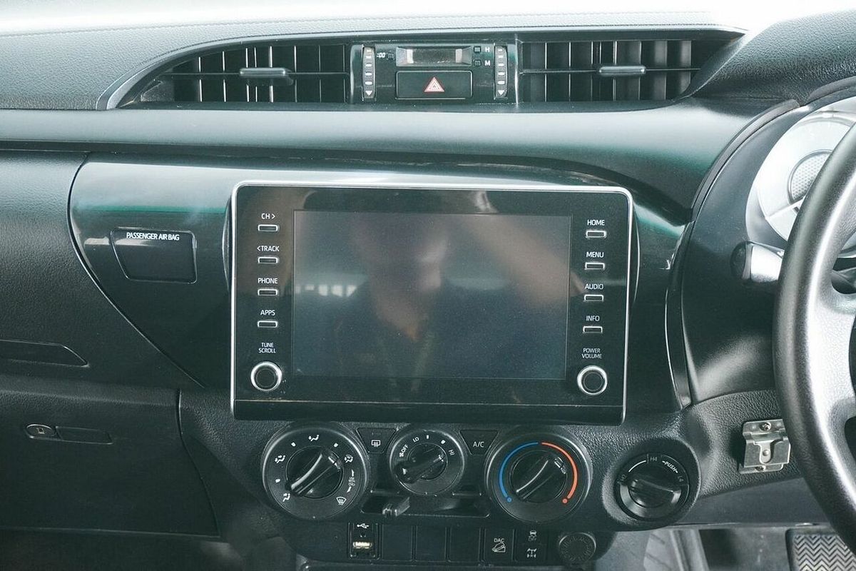 2021 Toyota Hilux SR (4x4) GUN126R 4X4